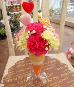 今年の母の日は・・・｜「花のひより園」　（愛知県愛西市の花キューピット加盟店 花屋）のブログ